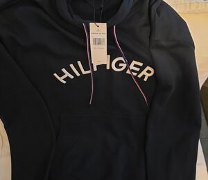 Tommy Hilfiger Navy Hoodie with Logo